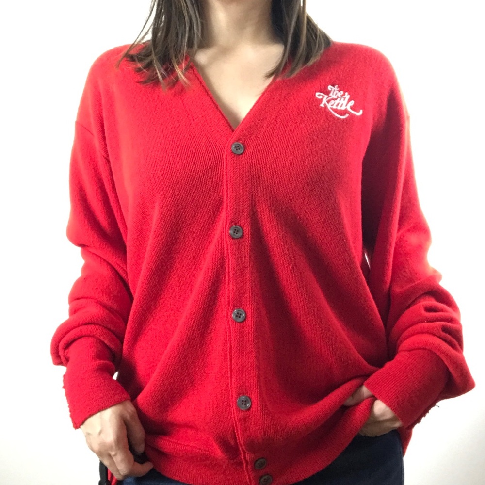 PineState “ the kettle” vintage cardigan.